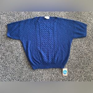 Women’s Blur short sleeve Cable-Front Crewneck Sweater NWT